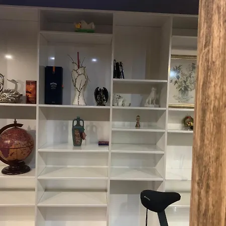 Vila Casafamiglia Prolesha