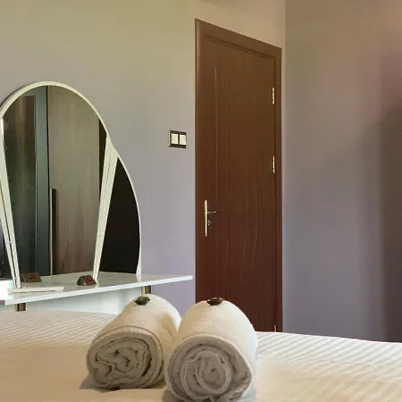 Casafamiglia Prolesha