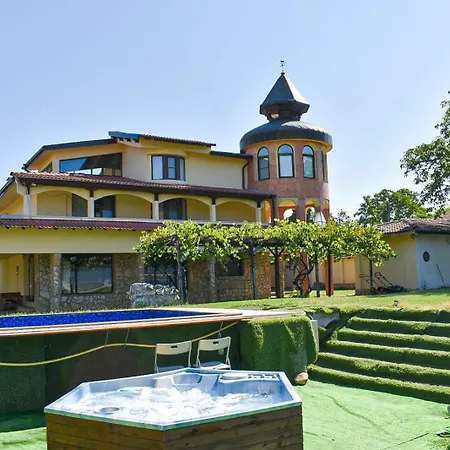 Casafamiglia Prolesha