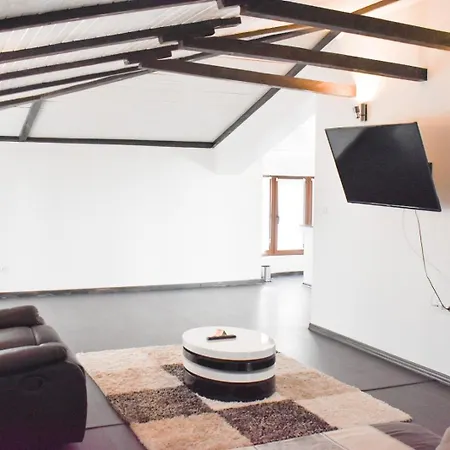 Βίλα Casafamiglia *