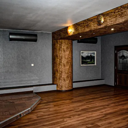 Casafamiglia Βίλα