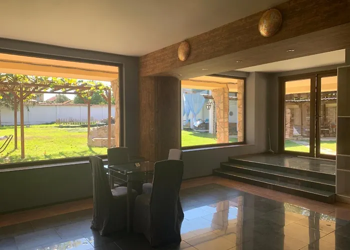 Casafamiglia Prolesha