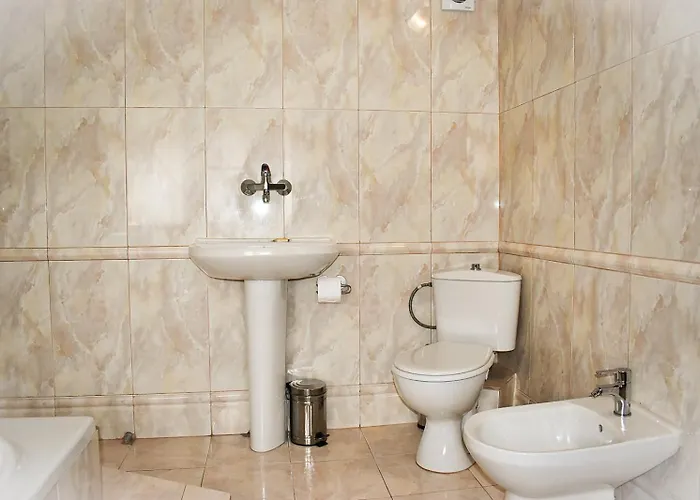 Casafamiglia Villa Prolesha