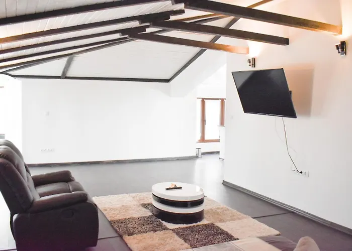 Villa Casafamiglia *